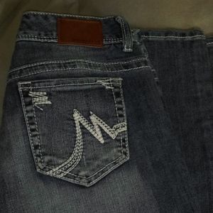 Maurices jeans